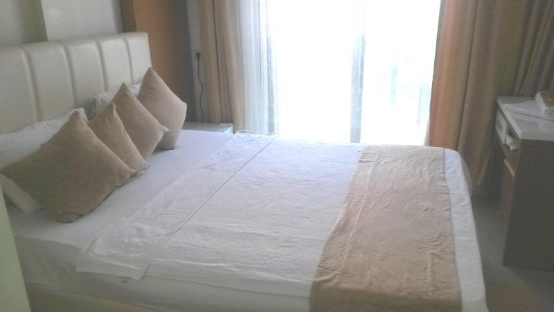 Temple Miletos Spa Hotel Алтинкум Экстерьер фото